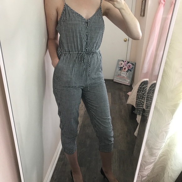 Wild Honey Dresses & Skirts - ✨ Wild honey gingham romper cute summer picnic